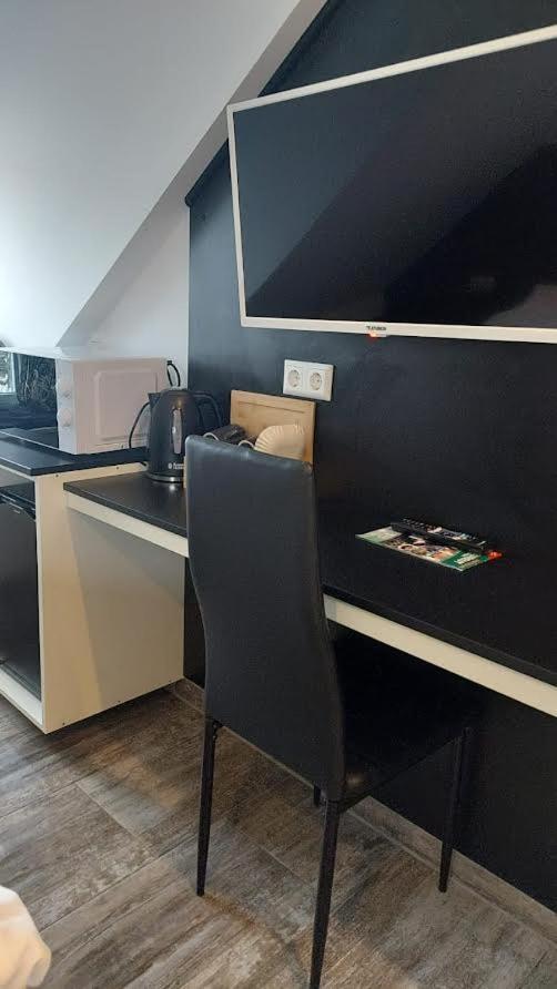 Apartments Am Wald 1 カールスルーエ エクステリア 写真